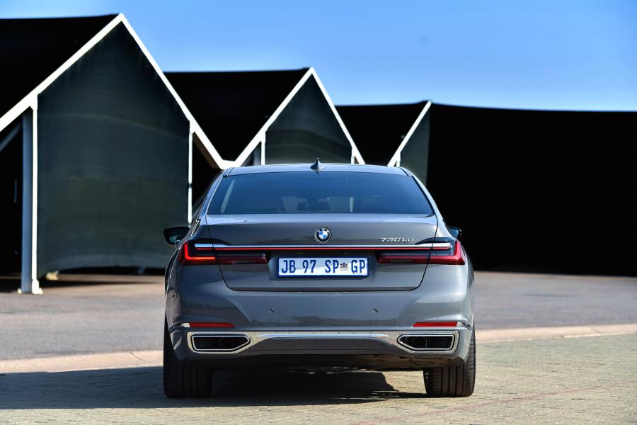  BMW 730Ld (G12) 2019 года  (ZA) (фото 7 из 12)